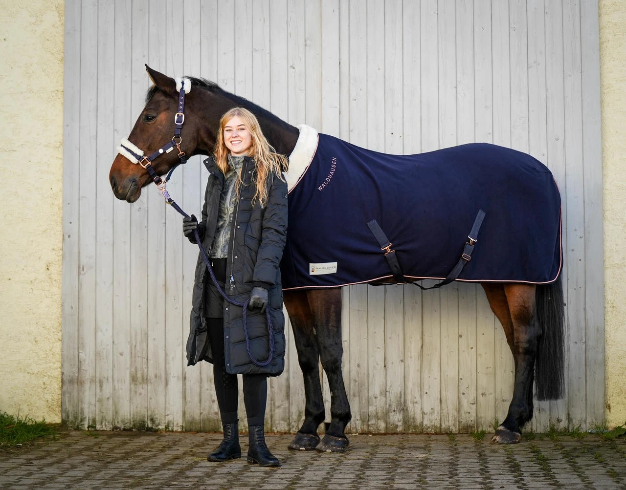 Waldhausen Fleecedecke Modern Rosé – Bild 6